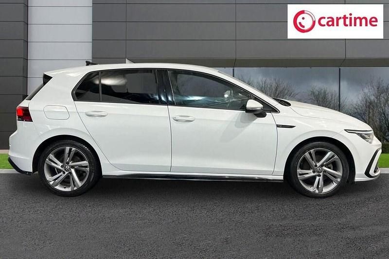 Used VW Golf VIII R-line 150 HP (110 kW) 2022 White Hatchback