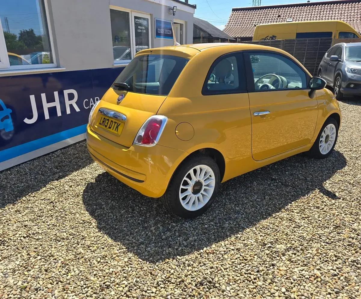 Used Fiat 500 69 HP (50 kW) 2013 Yellow Hatchback