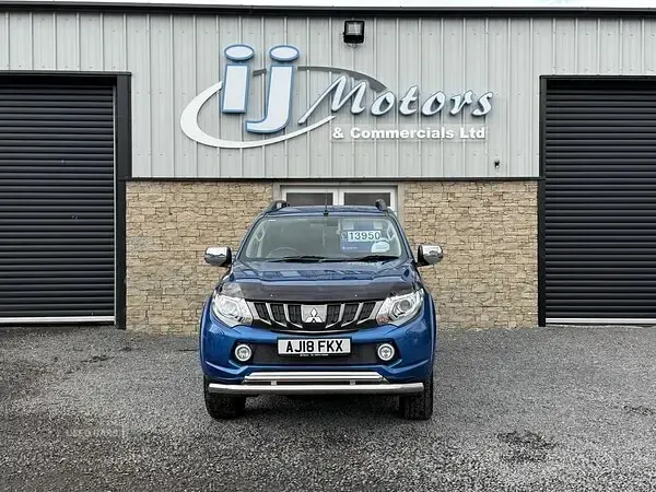 Used Mitsubishi L200 2018 Blue Pickup