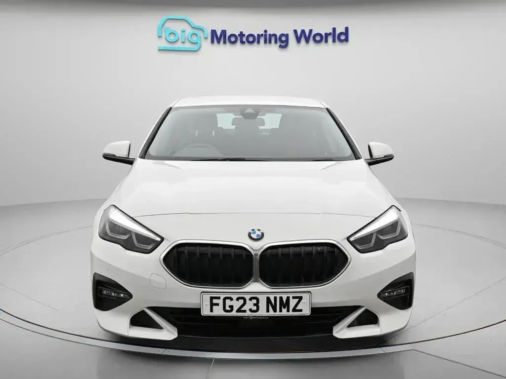 Used BMW 218 Sport Line 150 HP (110 kW) 2023 White Coupe