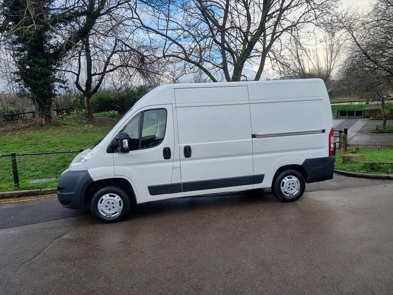 Used Peugeot Boxer 110 HP (80 kW) 2013 White Van