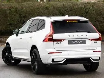 Nuevo Volvo XC60 Plus 250 CV (183 kW) 2025 Blanco SUV