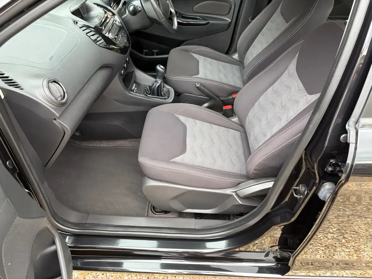 Usado Ford Ka Plus Zetec 2017 Preto Citadino