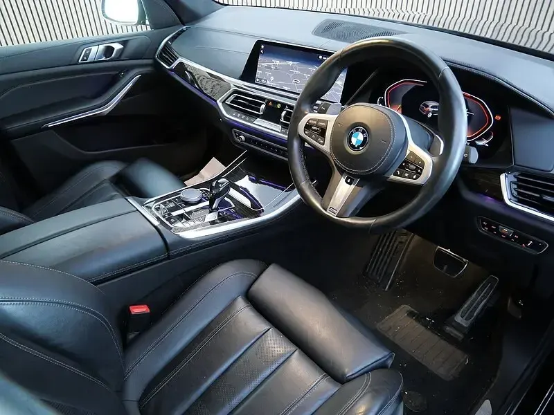 Used BMW X5 M Sport 265 HP (194 kW) 2020 Black SUV