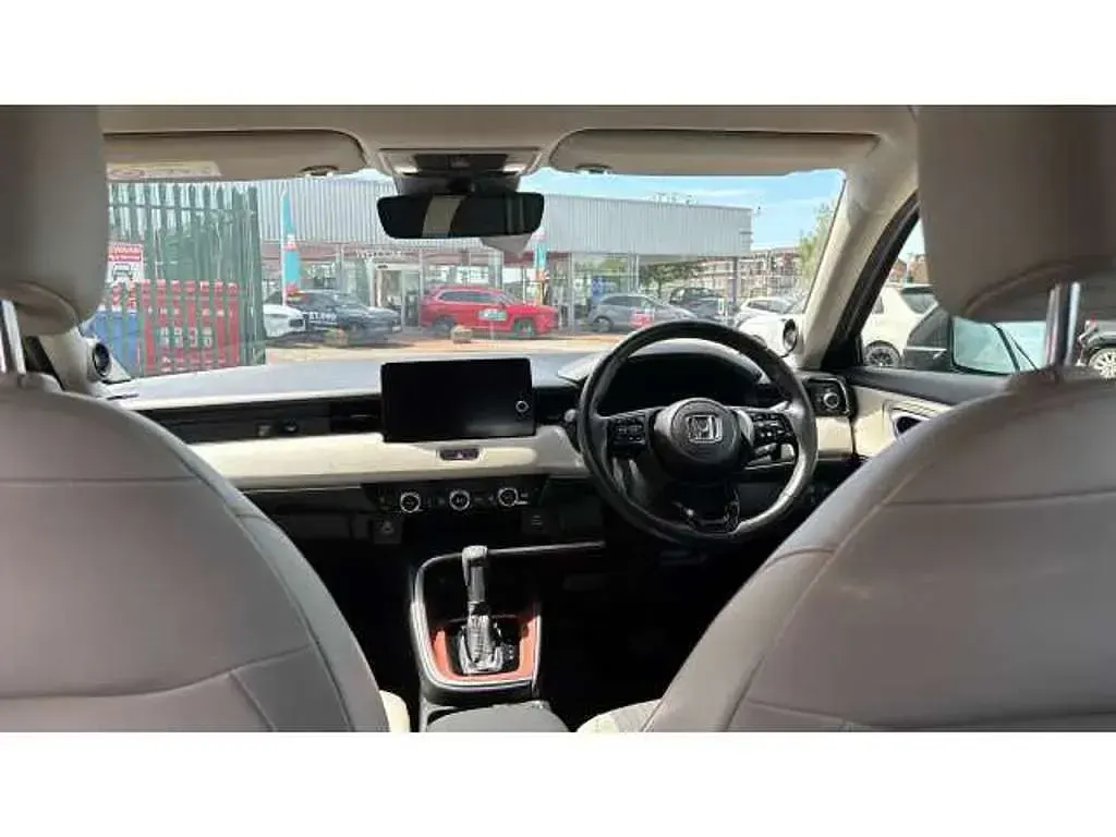 Used Honda HR-V Advance 131 HP (96 kW) 2022 Grey SUV