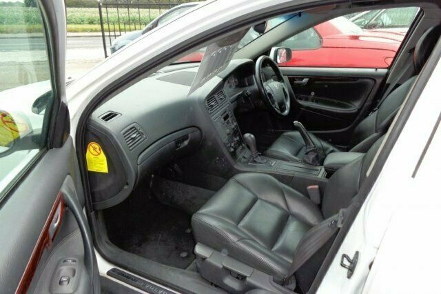 Used Volvo V70 250 HP (183 kW) 2003 Estate