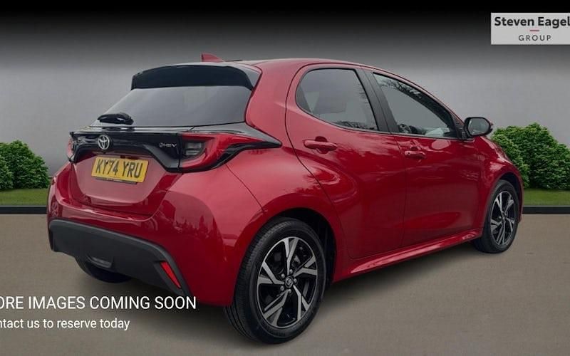 Used Toyota Yaris Hybrid Design 116 HP (85 kW) 2026 Hatchback