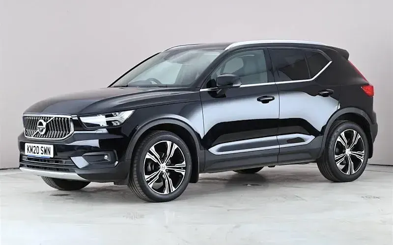 Used Volvo XC40 Inscription 163 HP (119 kW) 2020 Black SUV