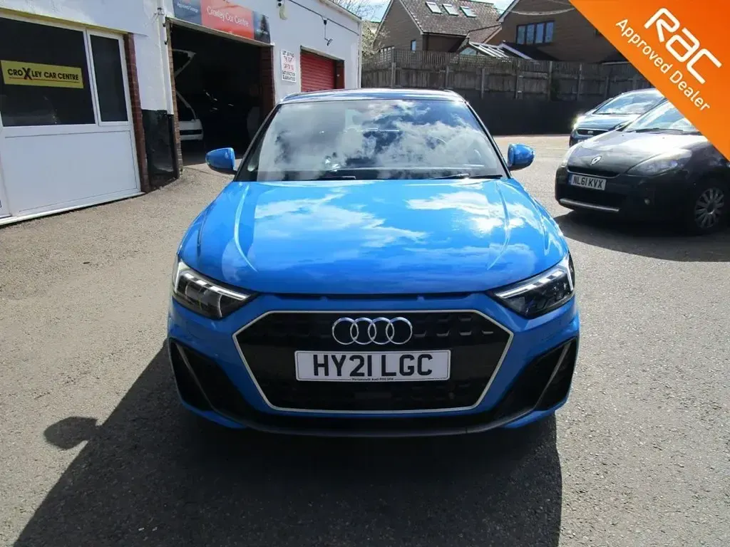 Begagnad Audi A1 Sportback S-Line 95 HK (69 kW) 2021 Blå Halvkombi