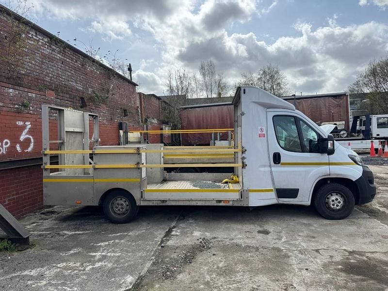 Used Peugeot Boxer Premium 2024 White Van