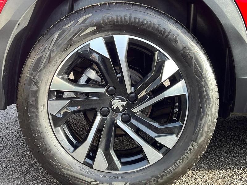 Used Peugeot 2008 GT 129 HP (94 kW) 2022 Red SUV