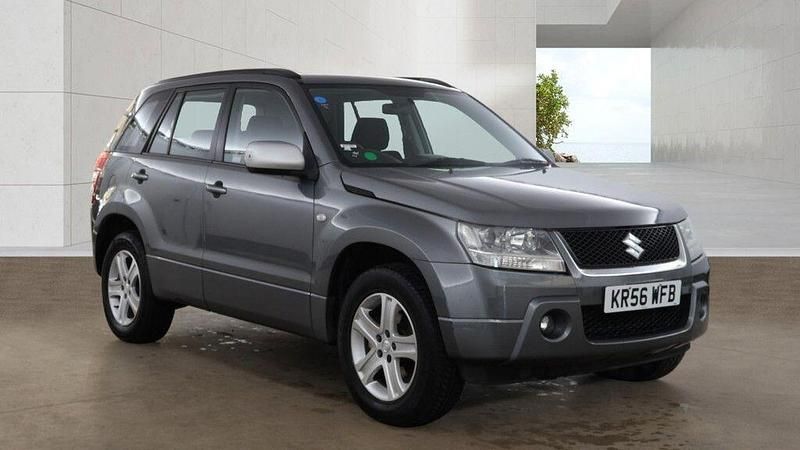 Used Suzuki Grand Vitara 140 HP (102 kW) 2007 Grey SUV