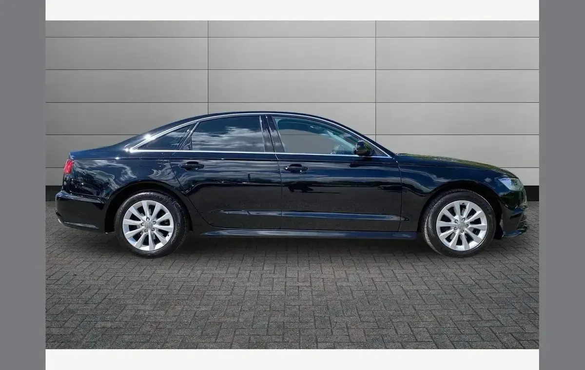 Used Audi A6 Design 190 HP (139 kW) 2017 Black Sedan