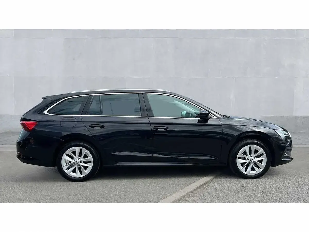 Used Skoda Octavia SE L 150 HP (110 kW) 2023 Black Estate