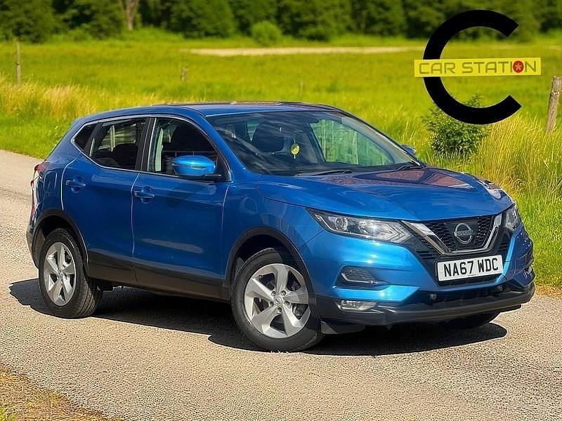 Blue Used 2017 Nissan Qashqai Acenta SUV | £7,995 (Super price) - Image 1/4
