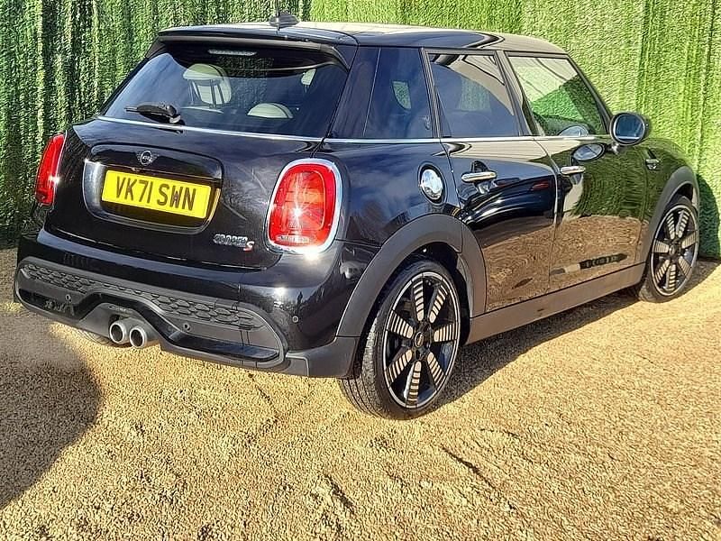 Used Mini Cooper S Exclusive 2021 Black Hatchback