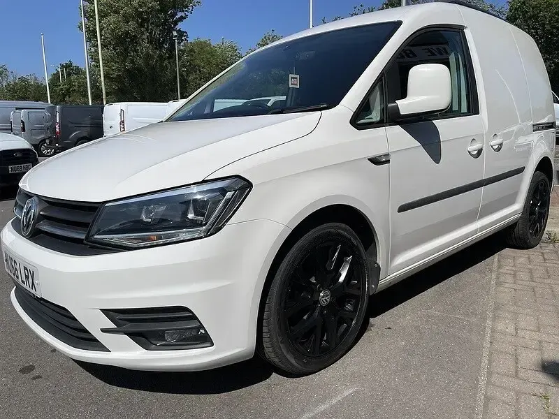 Used VW Caddy Highline 140 HP (102 kW) 2016 White MPV