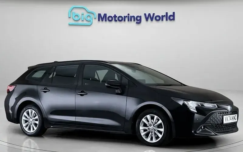 Used Toyota Corolla 140 HP (102 kW) 2024 Estate