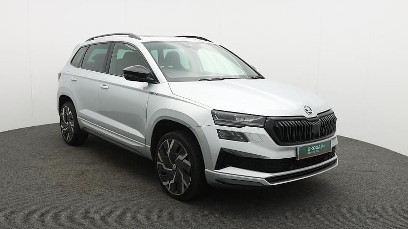 Used Skoda Karoq SportLine 150 HP (110 kW) 2023 Brilliant silver metallic SUV