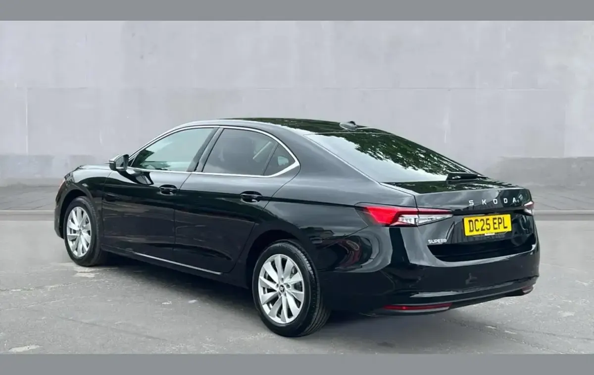Used Skoda Superb SE Technology 150 HP (110 kW) 2025 Black Hatchback