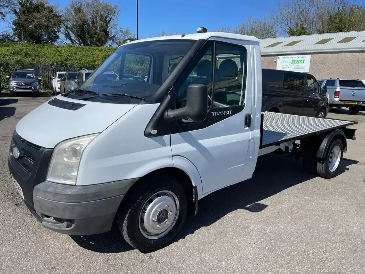 Używany Ford Transit 100 KM (73 kW) 2008 Biały Kabriolet