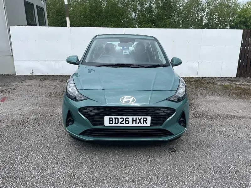 New Hyundai i10 Advanced 63 HP (46 kW) 2026 Green Hatchback