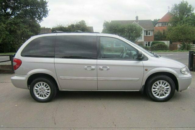 Used Chrysler Voyager 148 HP (108 kW) 2006 MPV