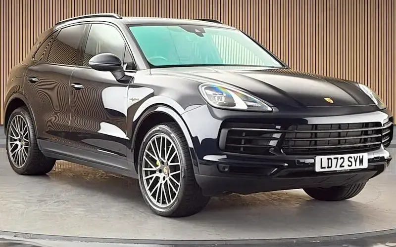 Used Porsche Cayenne Platinum Edition 462 HP (339 kW) 2022 SUV