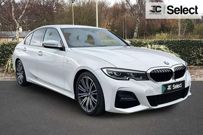 White Used 2019 BMW 330 M Sport Sedan | £19,995 (Fair price) - Image 1/4