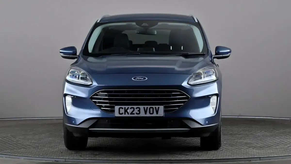 Used Ford Kuga Titanium 150 HP (110 kW) 2023 Blue SUV
