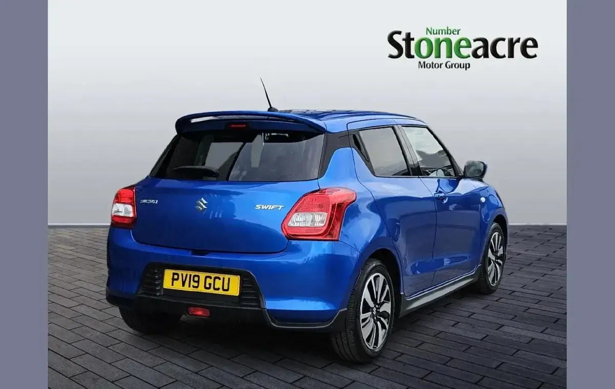 Used Suzuki Swift 90 HP (66 kW) 2019 Blue Hatchback