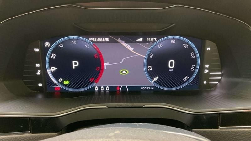 Used Skoda Superb 150 HP (110 kW) 2022 Silver Estate