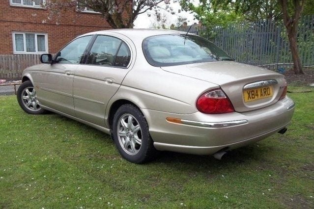 Used Jaguar S-Type S 240 HP (176 kW) 2000 Sedan