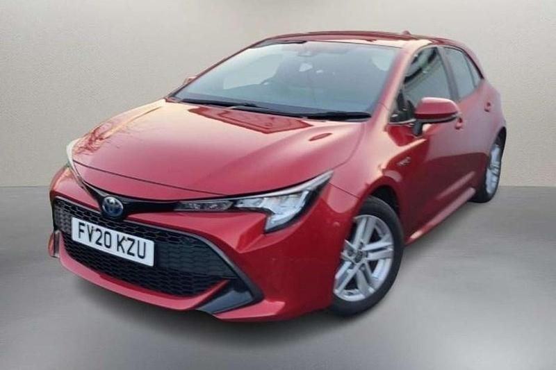 Used Toyota Corolla 122 HP (89 kW) 2020 Red Hatchback