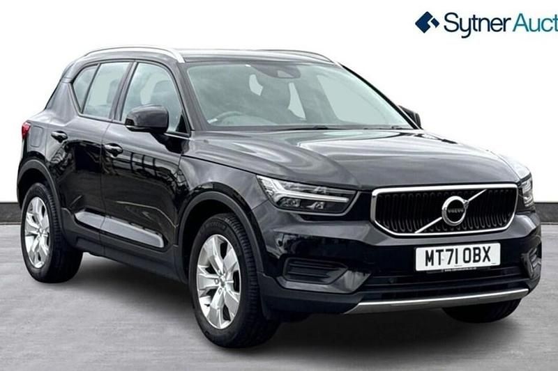 Black Used 2021 Volvo XC40 Momentum SUV | £16,390 (Fair price) - Image 1/1