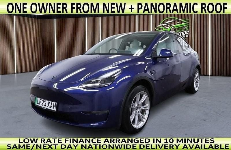 Blue Used 2023 Tesla Model Y Long Range AWD SUV | £20,477 (Good price) - Image 1/4