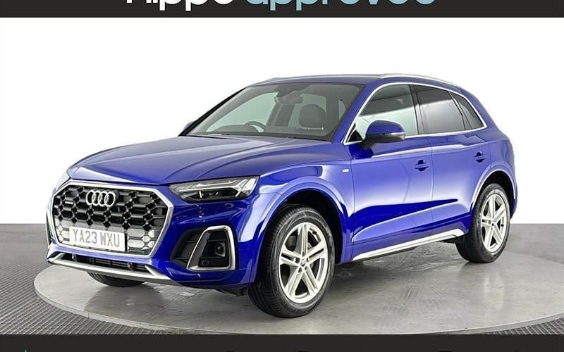Blue Used 2023 Audi Q5 S-Line SUV | £33,620 (Fair price) - Image 1/4