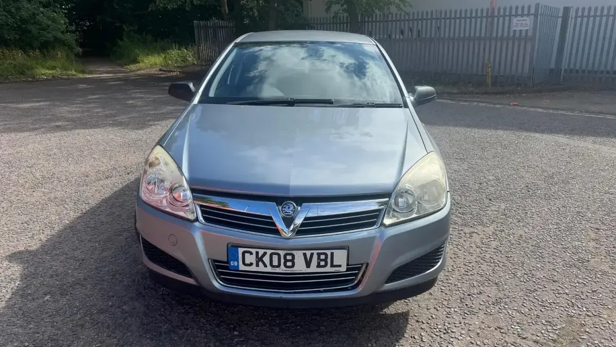 Used Vauxhall Astra 2008 Silver Hatchback