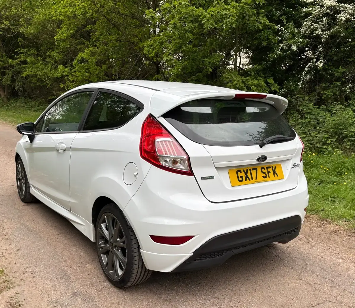 Used Ford Fiesta ST-Line 100 HP (73 kW) 2017 White Hatchback