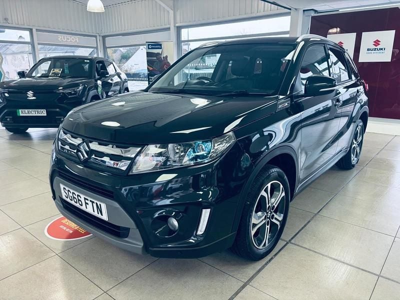 Black Used 2016 Suzuki Vitara SZ5 Hatchback | £13,195 (Fair price) - Image 1/2