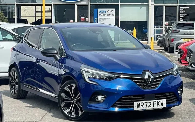 Used Renault Clio V Techno 90 HP (66 kW) 2023 Hatchback