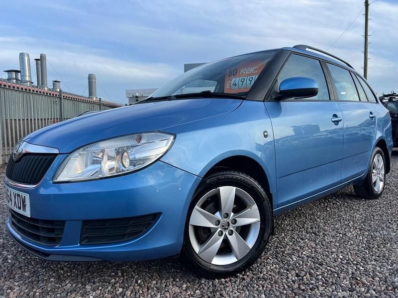 Used Skoda Fabia SE 2014 Blue Estate
