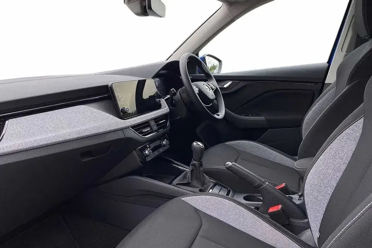Usado Skoda Kamiq SE 94 HP (69 kW) 2024 Azul SUV