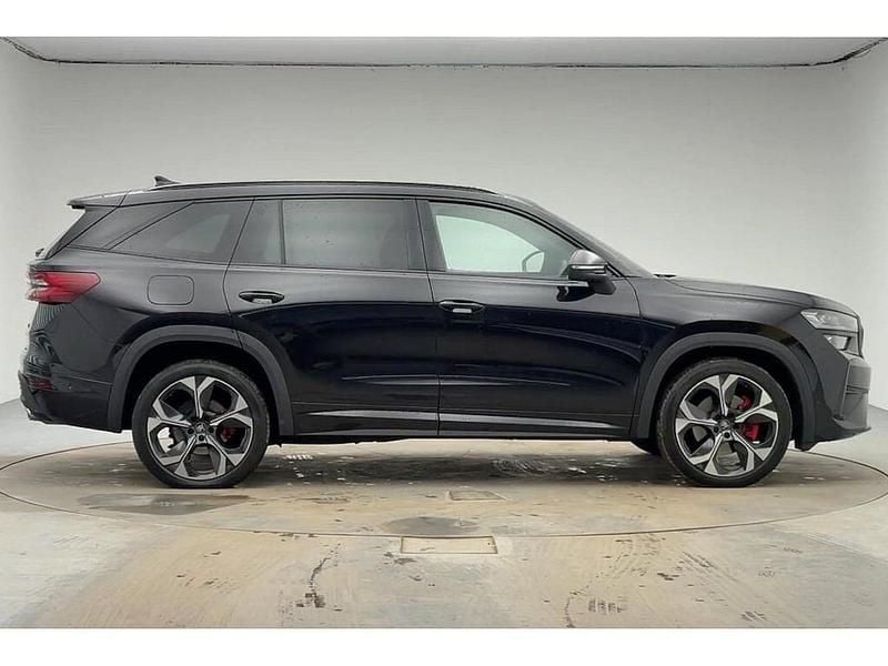 Used Skoda Kodiaq vRS 195 HP (143 kW) 2025 Black magic pearl effect SUV