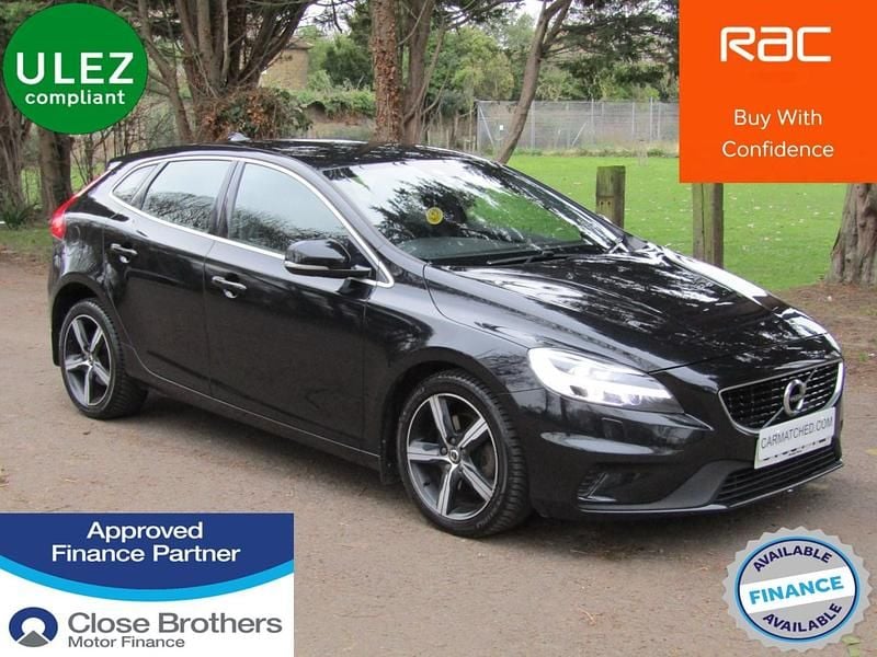 Used Volvo V40 R-Design 122 HP (89 kW) 2018 Black Hatchback