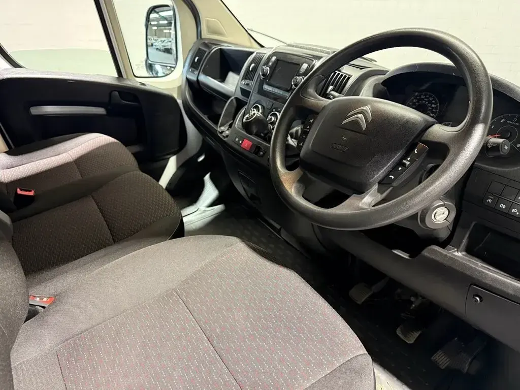 Used Citroën Relay 140 HP (102 kW) 2022 White Van
