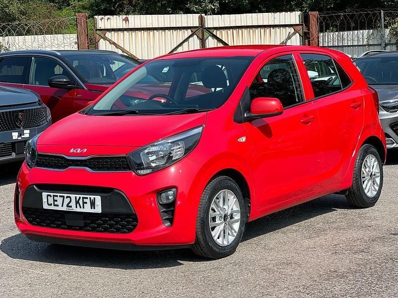 Used Kia Picanto 66 HP (48 kW) 2022 Red Hatchback