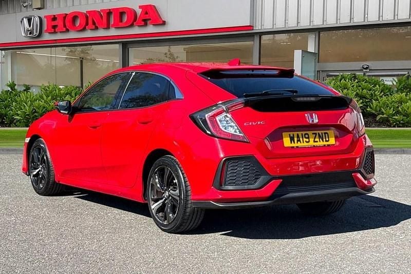 Used Honda Civic SR 2019 Red Hatchback