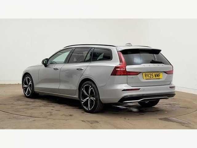 Used Volvo V60 Plus 197 HP (144 kW) 2025 Estate