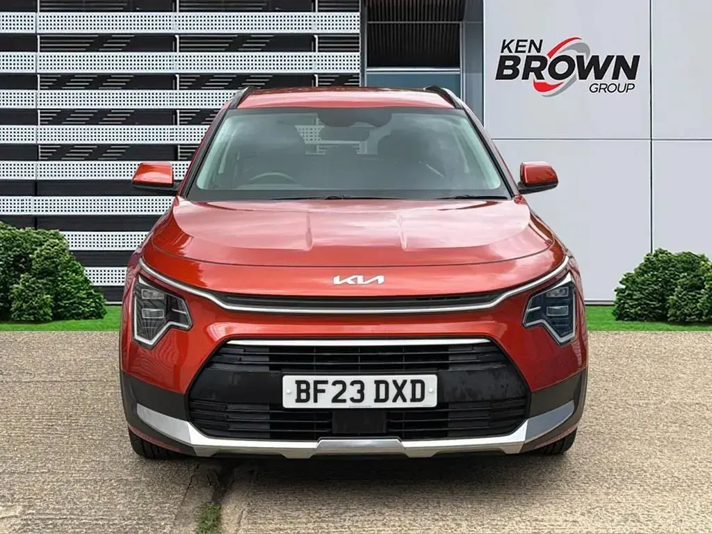 Used Kia Niro 2023 Orange SUV